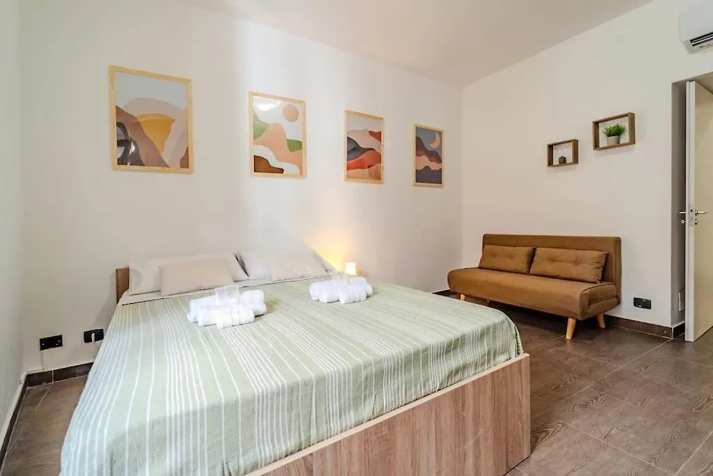 Charming Nest In The Heart Of The City Palermo