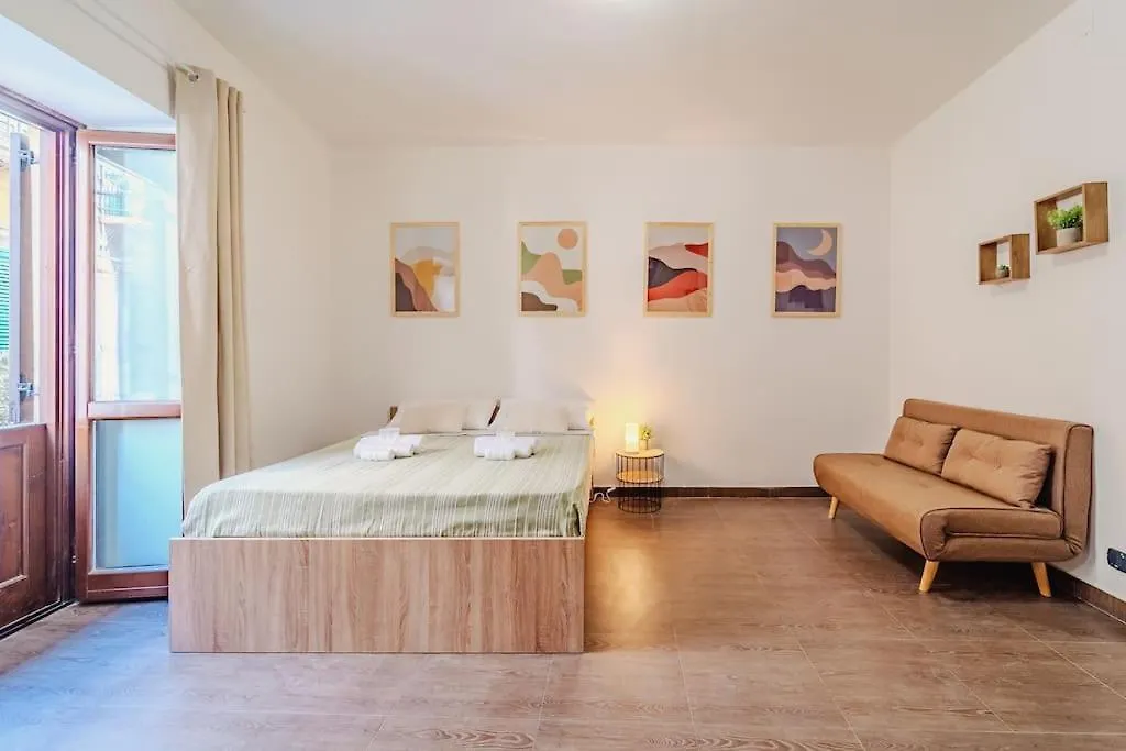 Charming Nest In The Heart Of The City Palermo 0*,